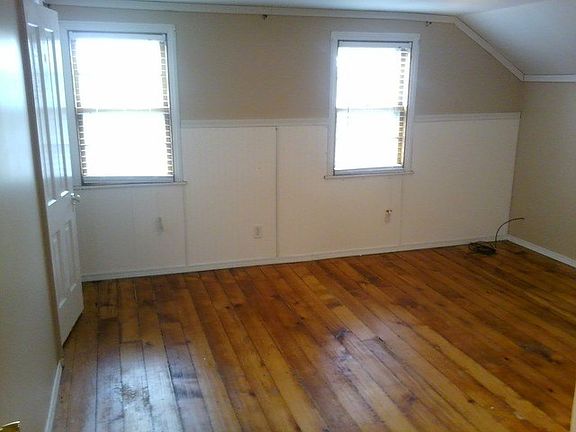 5th image of 1121 W Vermont Ave