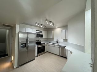 1126 W Elliot Rd, Chandler, AZ 85224