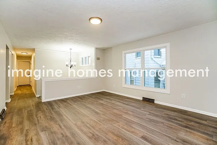 Building Photo - 51 Greenbush St