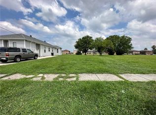 3201 Delambert St, Chalmette, LA 70043