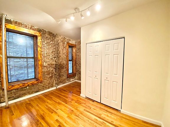 5th image of 202 E 7th St #1AA