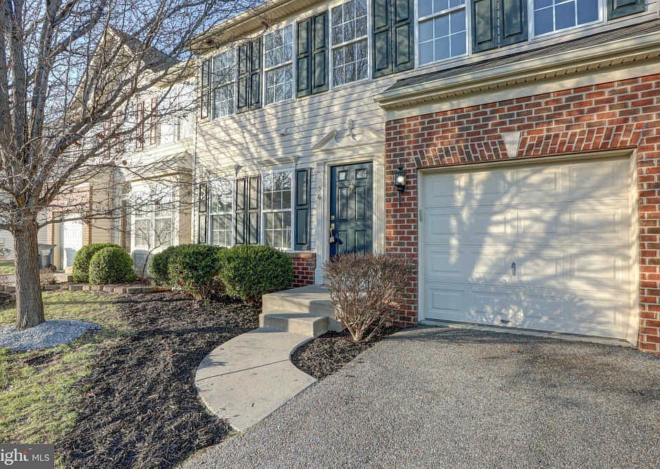 1st image of 26 N Cummings Dr