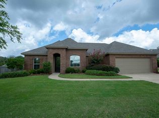 103 Trailbridge Xing, Canton, MS 39046