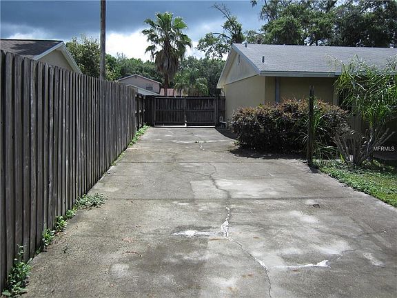 5th image of 4309 Akita Dr