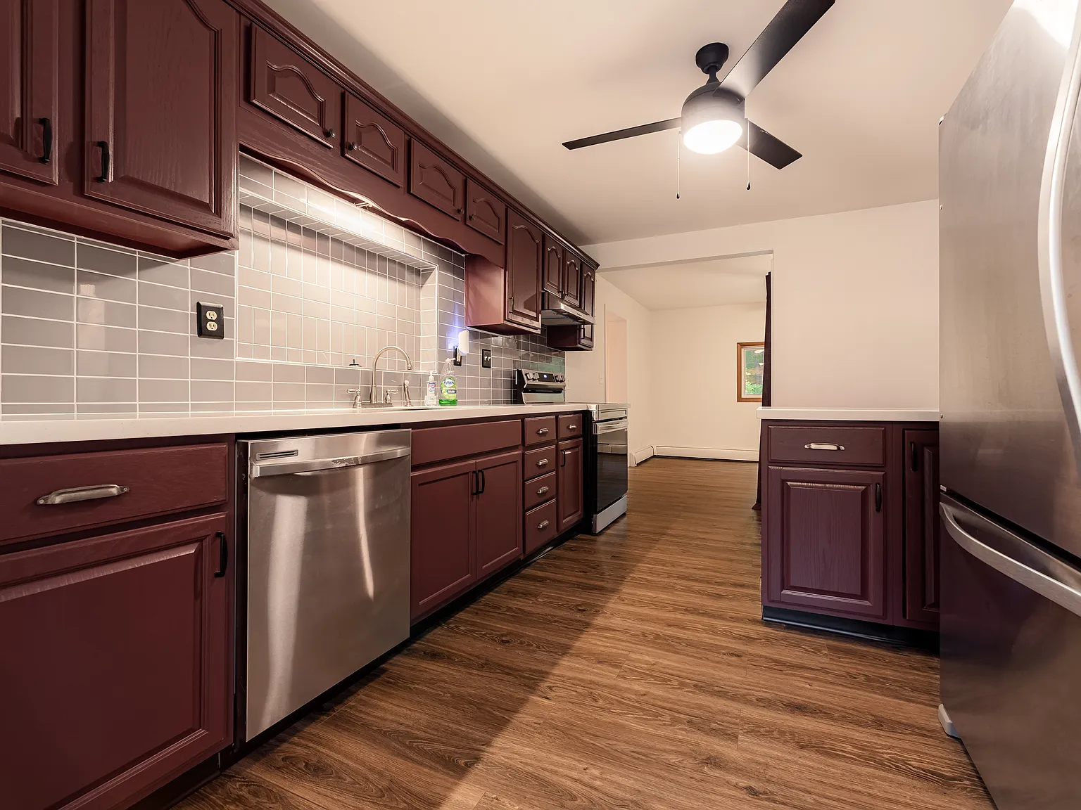 2 bed, 1200 sqft, $1,500 — Photo 1