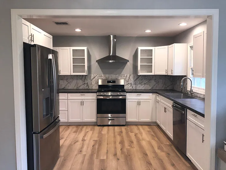 1602 Elizabeth Ave — Photo 13