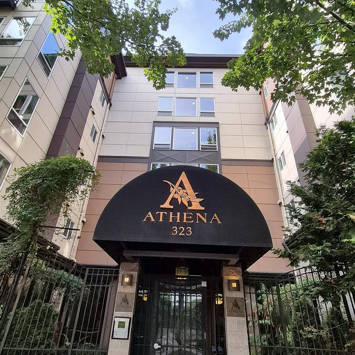 1 bed, 700 sqft, $2,395 — Photo 1