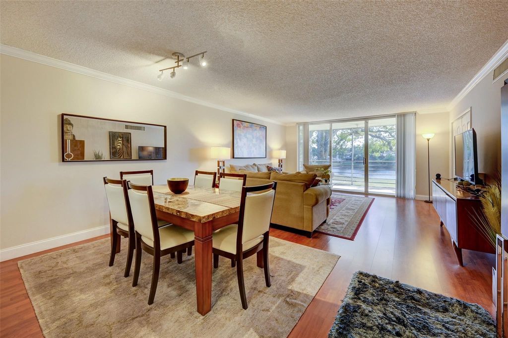 823 Cypress Boulevard #201, photo 5