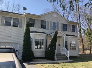 76 Glenwood Ave, Parsippany Troy Hills Twp, NJ 07034