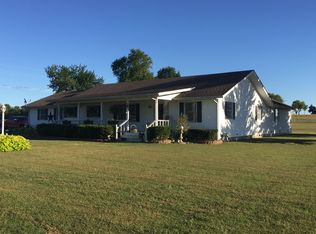 302 E 17th St, Webb City, MO 64870