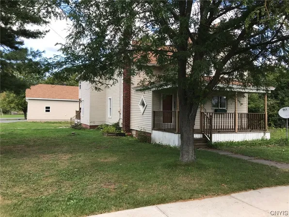 624 Church St, Glen Park, NY 13601