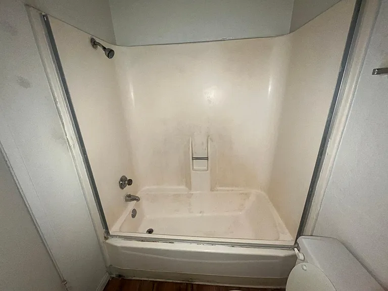 Baywood Apartments — Photo 13