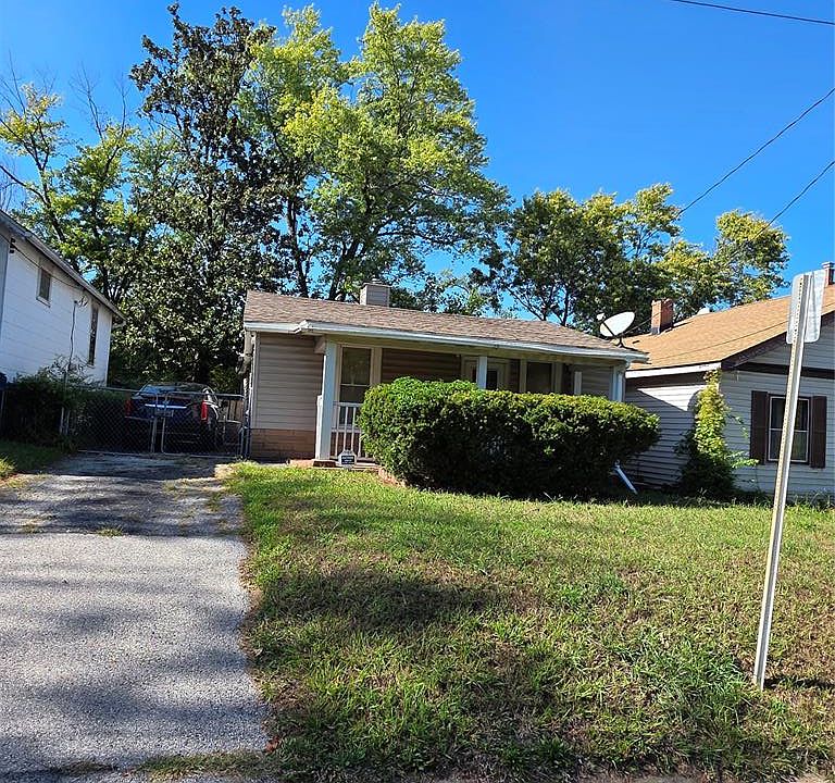 2nd image of 5657 Janet Ave