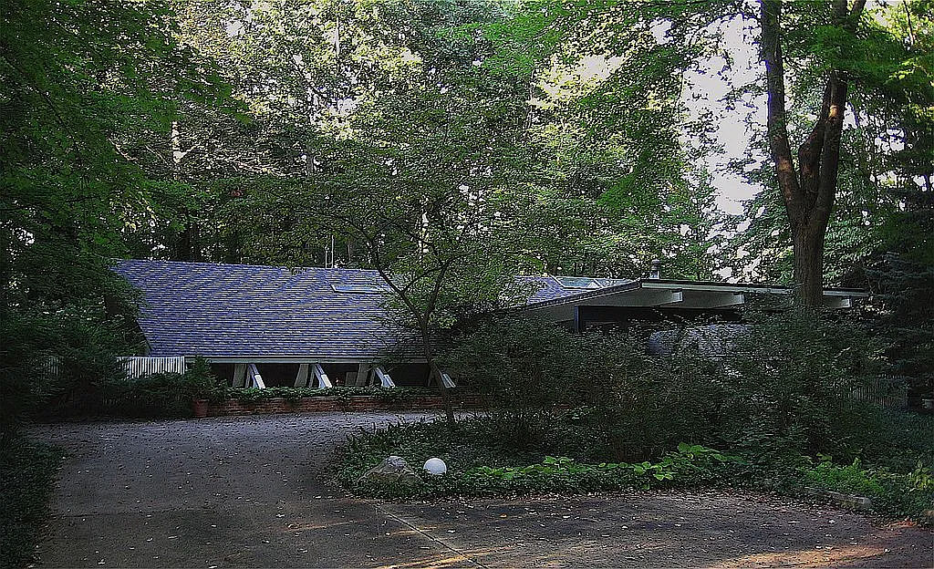 314 Kenwood Pl photo 1