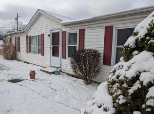 121 Crystal Ave, Mount Vernon, OH 43050