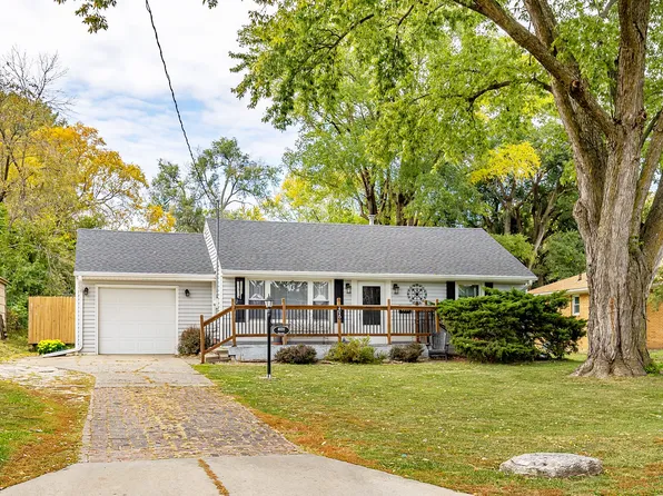 4020 SW 12th St, Des Moines, IA 50315