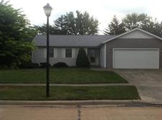 622 Dorn Dr, Sandusky, OH 44870