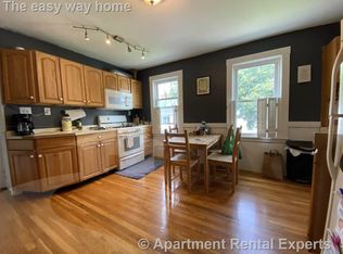 105 Montgomery St #1L, Cambridge, MA 02140