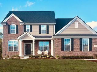 419 Eden Prairie Dr, Oakland, MI 48363