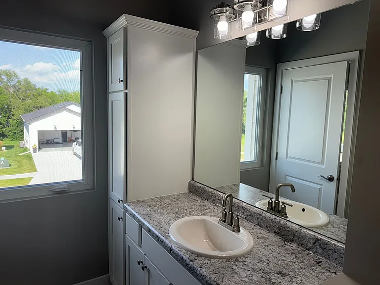 302 N Allen St — Photo 17