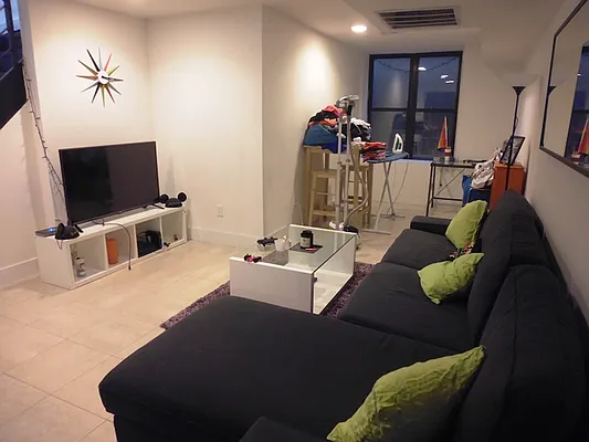 Rented by Sam Management Group, LLC | media 11