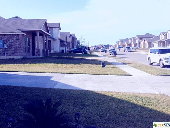 4th image of 3804 Brunswick Dr