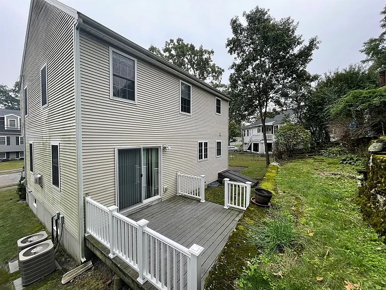 72 Cedar Rd N — Photo 17