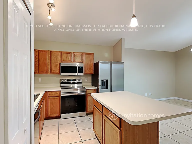 3328 Kelsey Ln — Photo 7