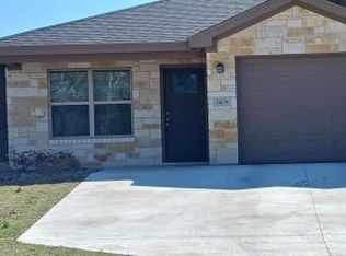 340 Arnold Dr #A, Belton, TX 76513