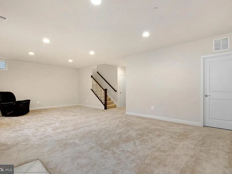 13905 Bufflehead St — Photo 16