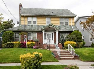13740 Southgate St, Springfield Gardens, NY 11413