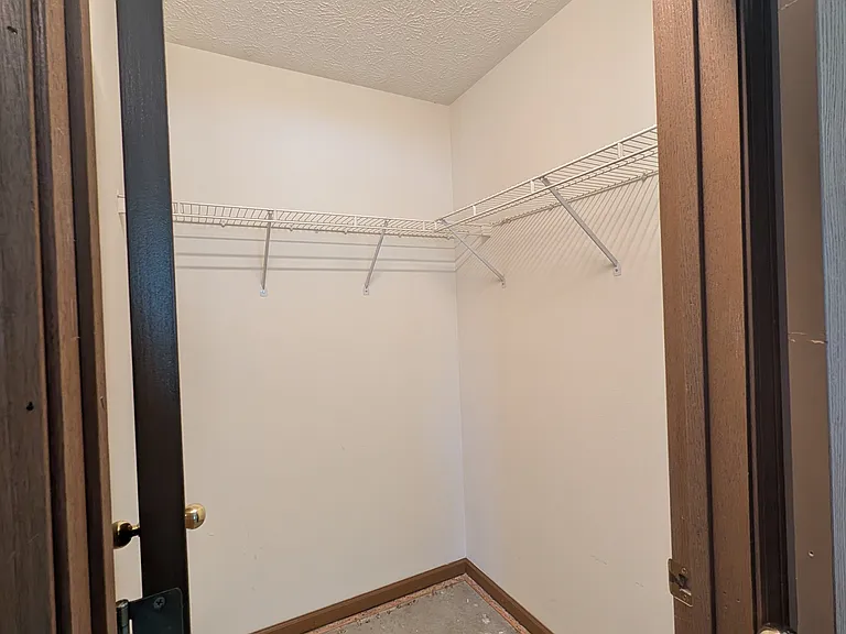 90 Phillips Ct — Photo 6