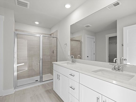 Welcome to the Jamestown floorplan at the Reserve at Arden Woods.