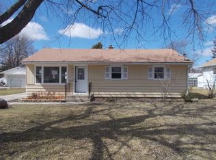 542 Westgate Dr, Aurora, IL