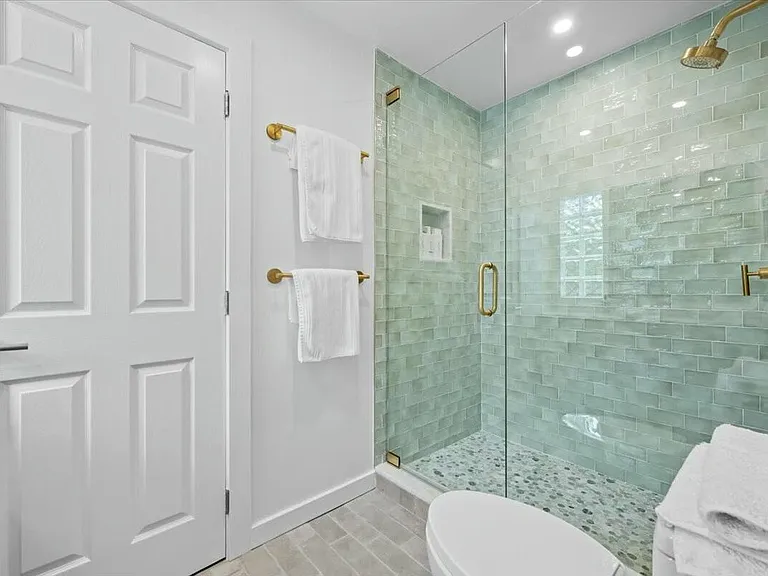 232 Cove Pl — Photo 43