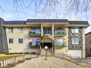 10315 Austin Ave APT 4, Oak Lawn, IL 60453