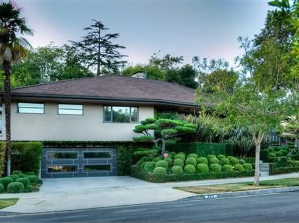 2517 Aberdeen Ave, Los Angeles, CA 90027