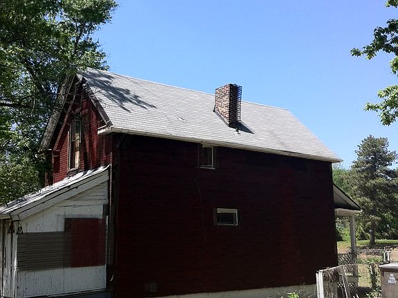 3rd image of 1018 Gimblin St