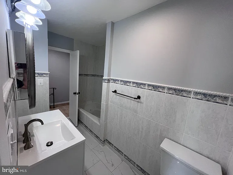 8238 Imperial Dr #7-C — Photo 17