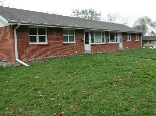 411 E 13th St #411, Ames, IA 50010