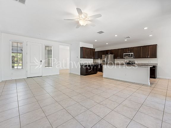 2nd image of 18241 N Crestview Ln