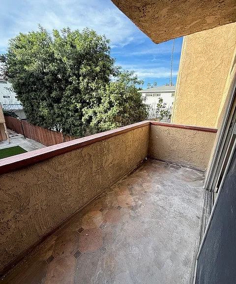 14426 Addison St #12B — Photo 9