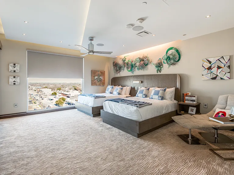 4005 Gaston Ave #Penthouse 1 — Photo 24
