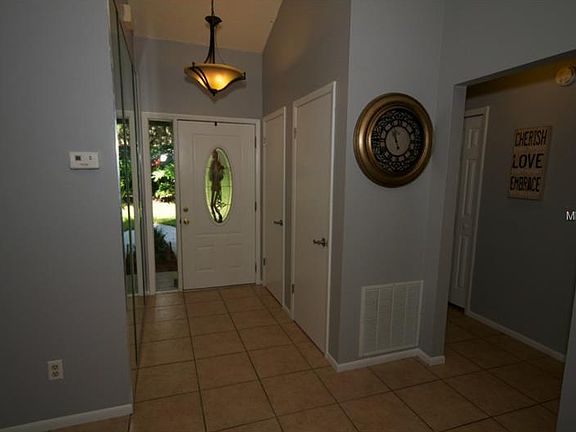 4th image of 1230 Woodridge Ct