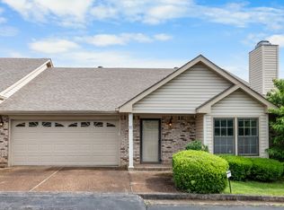 1818 Memorial Dr APT 37, Clarksville, TN 37043