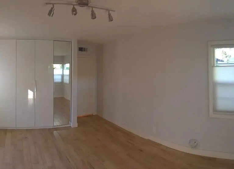 Master bedroom with integrated closet
