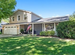 1543 Chickasaw Dr, Naperville, IL