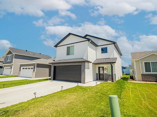 3628 Chinook Dr S, Fargo, ND 58104