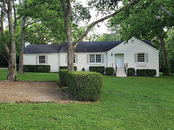 2nd image of 1116 Battery Ln