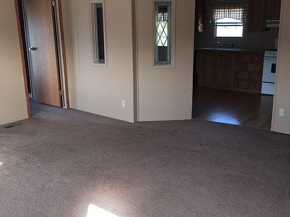 2nd image of 9419 Evergreen Dr
